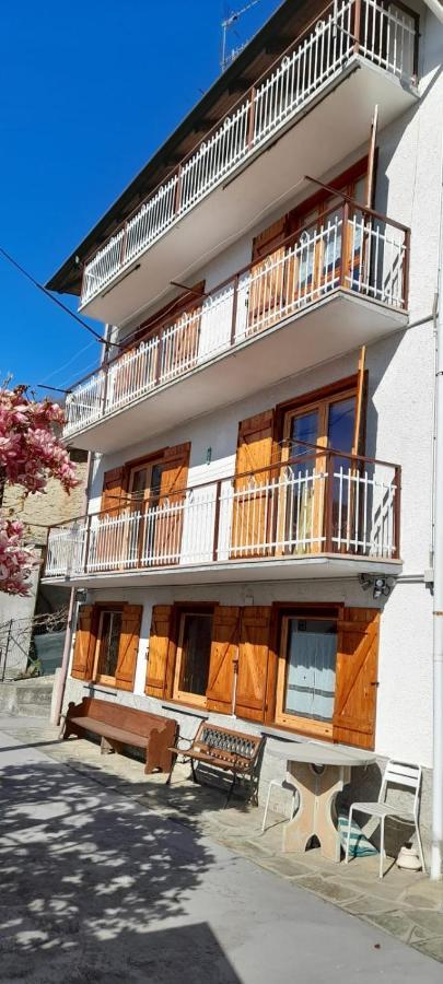 Casa Le Rondini Apartment Mezzenile Exterior photo
